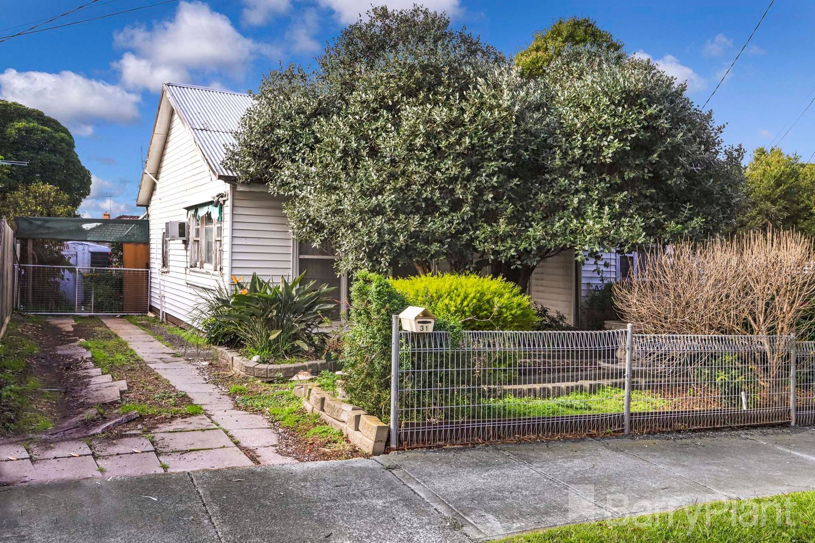 31 Dunbar AvenueSunshine, VIC 3020, Sunshine - Thumbnail 2