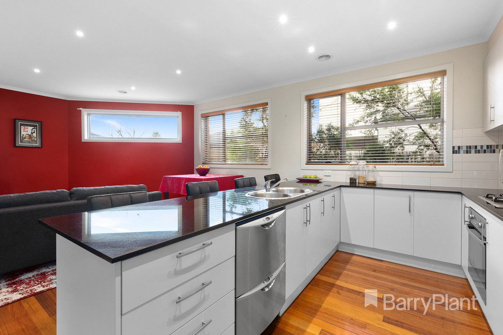 1/2 Manly CourtCoburg North, VIC 3058, Coburg North - Thumbnail 2