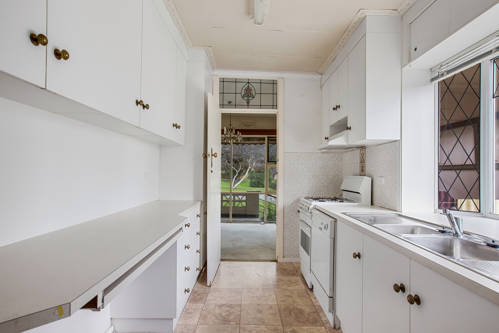 2 Mawson StreetPara Hills, SA 5096, Para Hills - Thumbnail 2