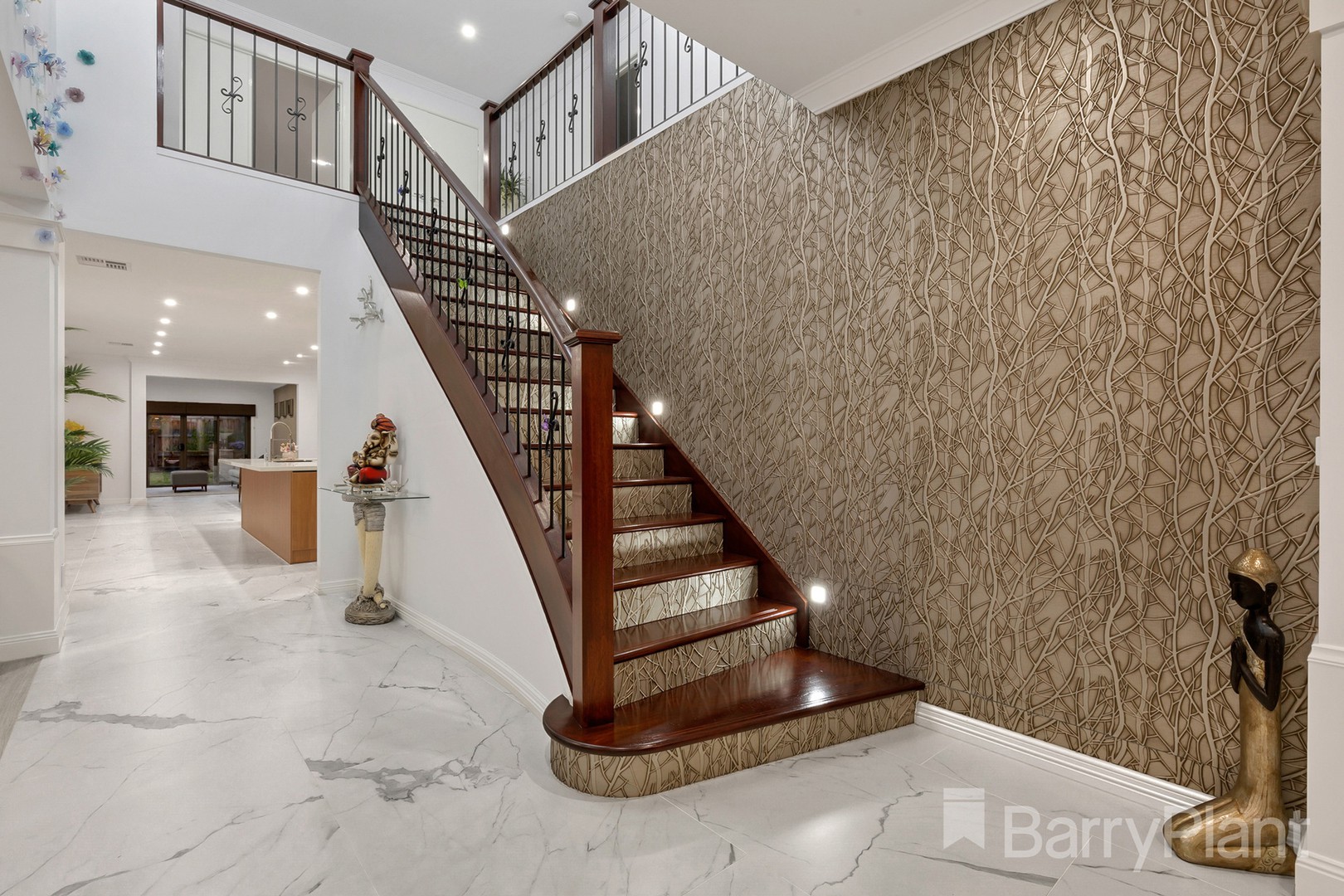 60 Clovemont WayBundoora, VIC 3083, Bundoora - Thumbnail 2