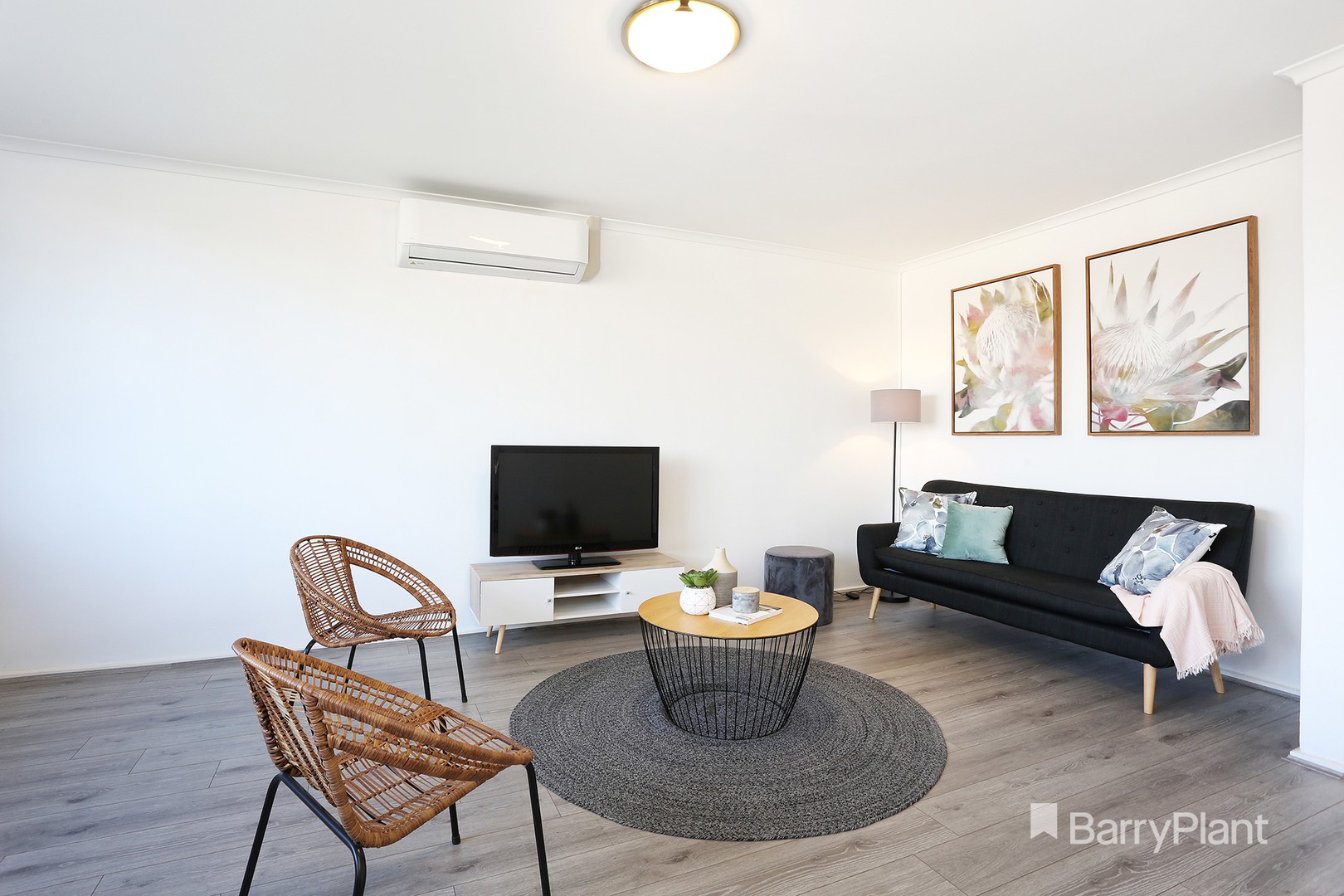 6/30 Wheatsheaf RoadGlenroy, VIC 3046, Glenroy - Thumbnail 2