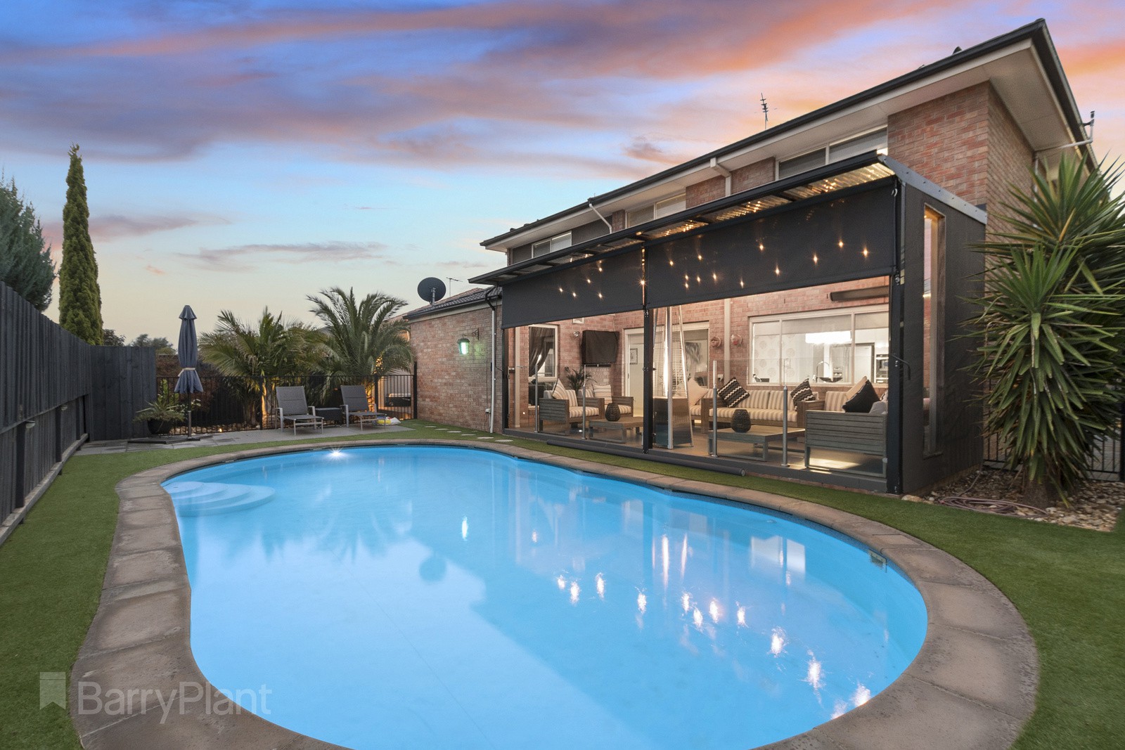 40 Fuchsia CrescentPoint Cook, VIC 3030, Point Cook - Thumbnail 2