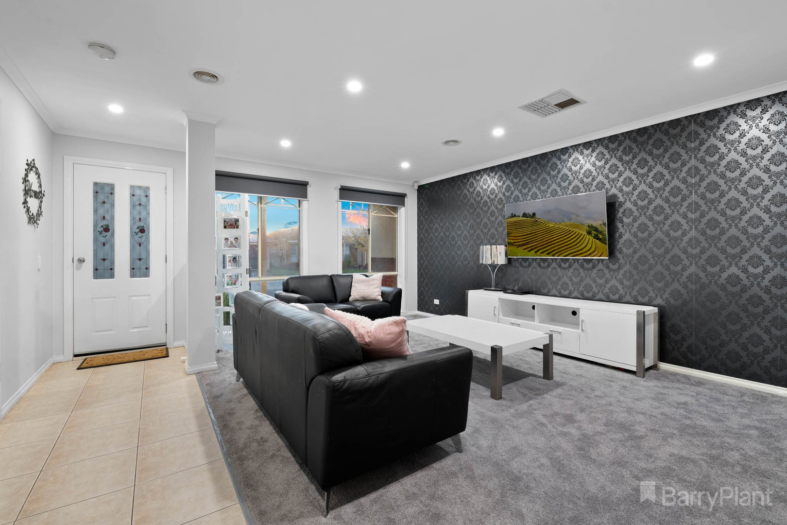 10 Redfern WayPakenham, VIC 3810, Pakenham - Thumbnail 4