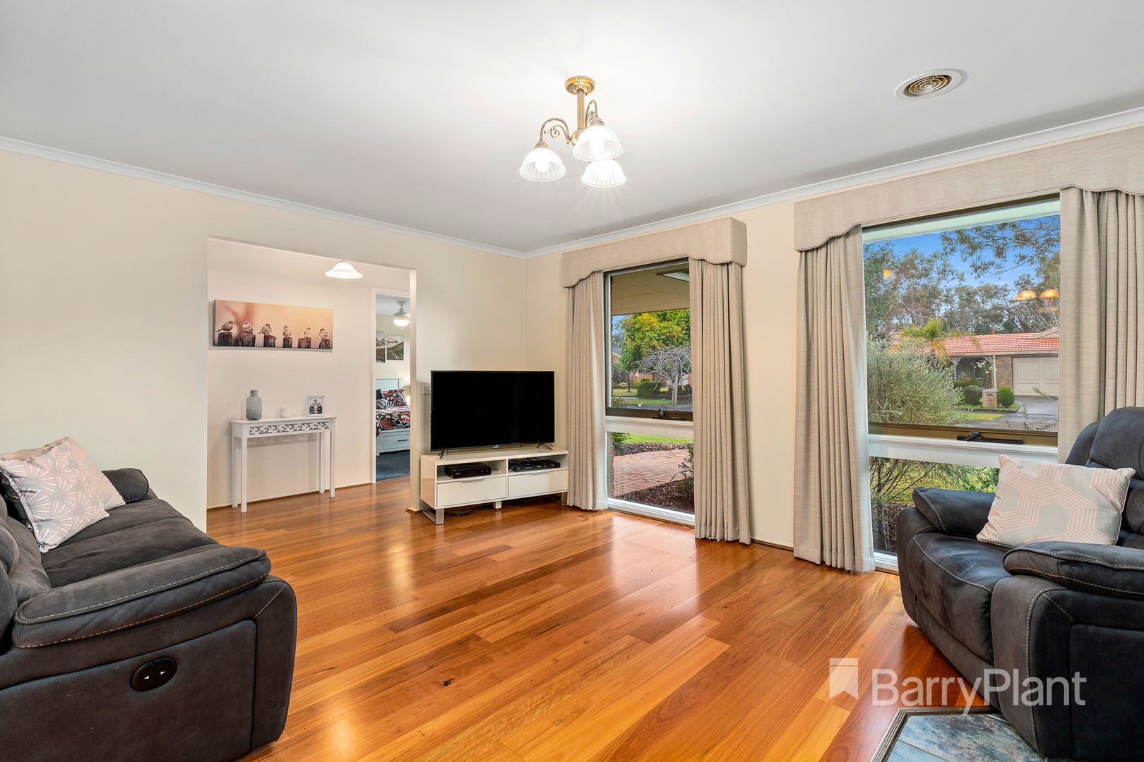 34 Calmsden StreetKilsyth South, VIC 3137, Kilsyth South - Thumbnail 3