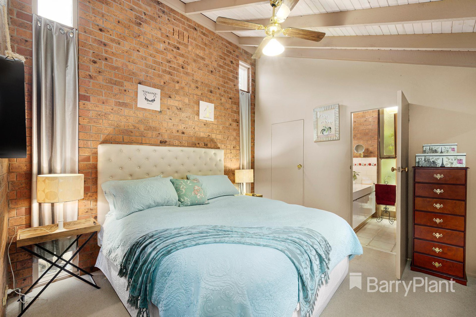 10 Robert CourtViewbank, VIC 3084, Viewbank - Thumbnail 7