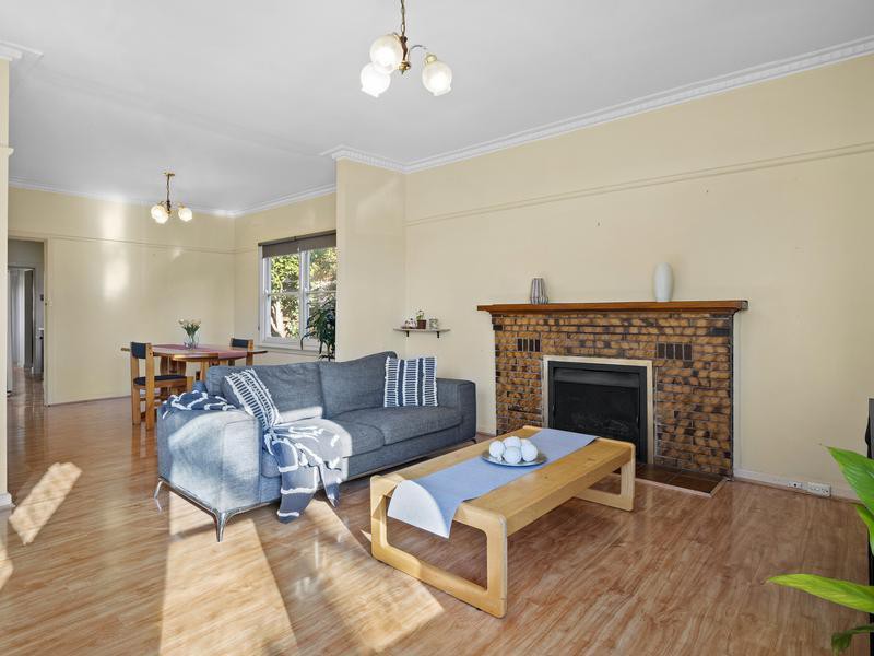 36 Price AvenueMount Waverley, VIC 3149, Mount Waverley - Thumbnail 4