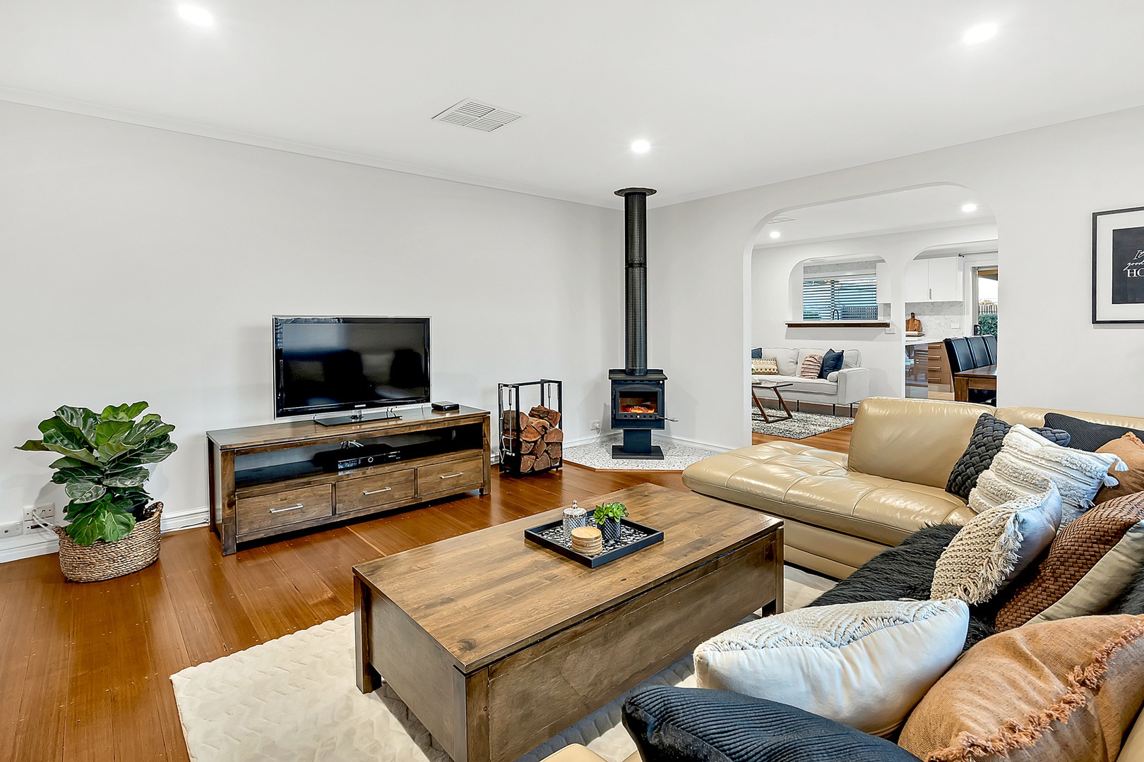 28 Studley StreetCraigieburn, VIC 3064, Craigieburn - Thumbnail 4