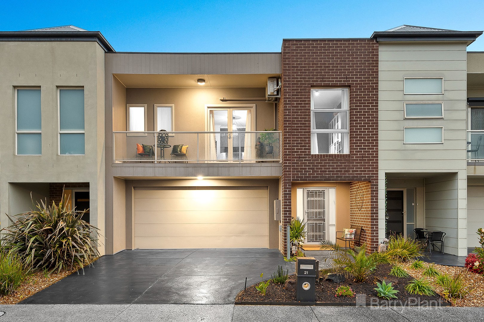 21 Wembley CircuitPakenham, VIC 3810, Pakenham - Thumbnail 2