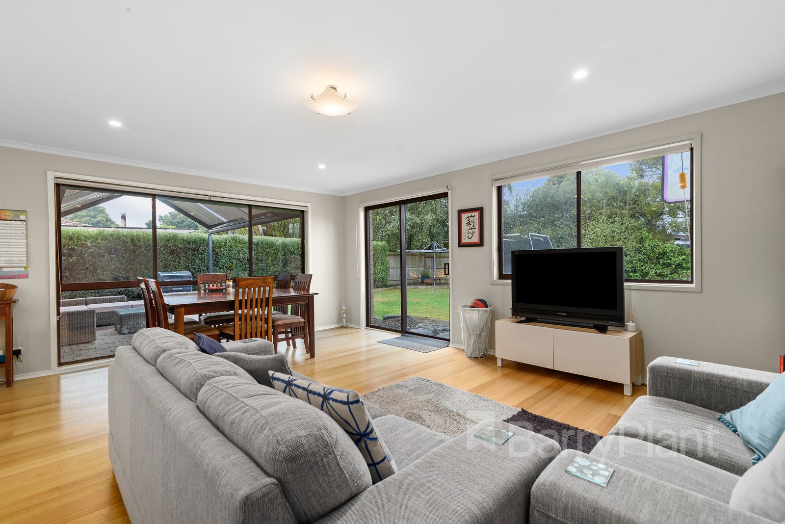 163 Windermere DriveFerntree Gully, VIC 3156, Ferntree Gully - Thumbnail 6