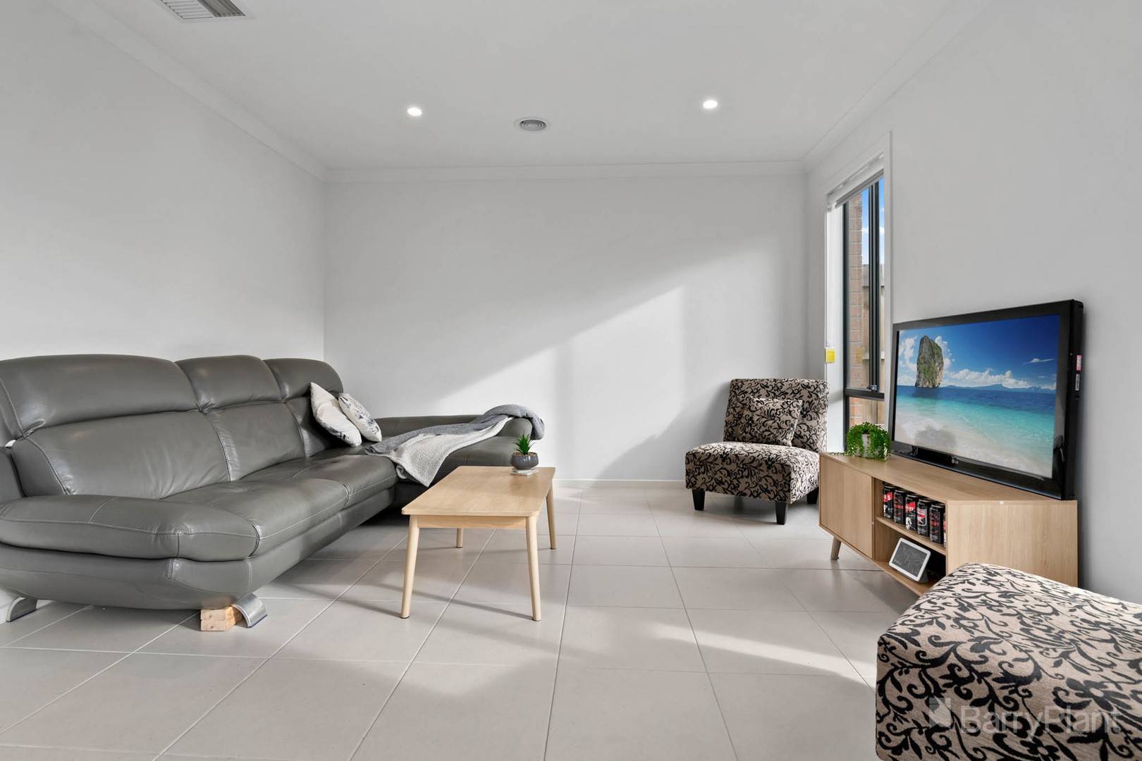 18 Newcastle DriveOfficer, VIC 3809, Officer - Thumbnail 3