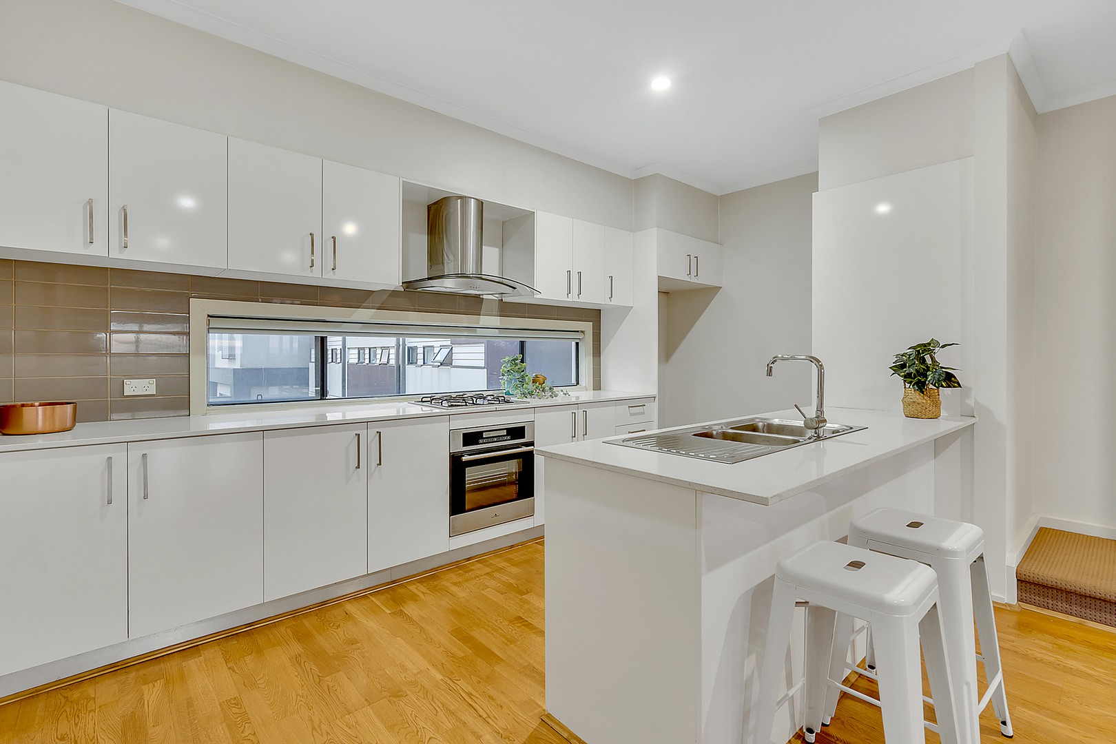28 Alexander CircuitCraigieburn, VIC 3064, Craigieburn - Thumbnail 2