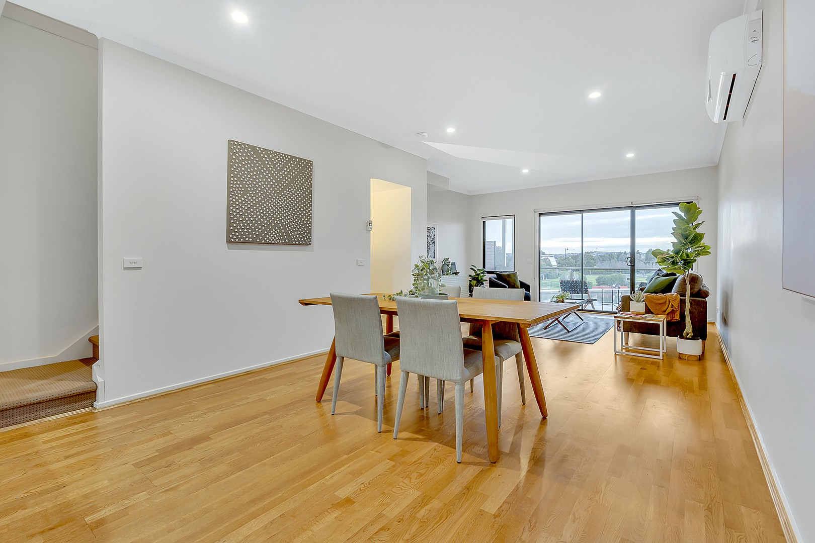 28 Alexander CircuitCraigieburn, VIC 3064, Craigieburn - Thumbnail 5