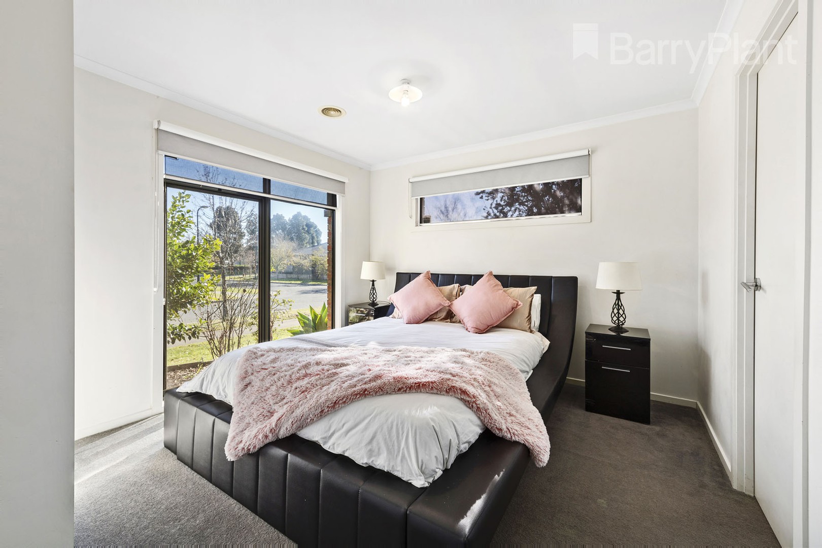 2 Yalding PlaceDeer Park, VIC 3023, Deer Park - Thumbnail 7