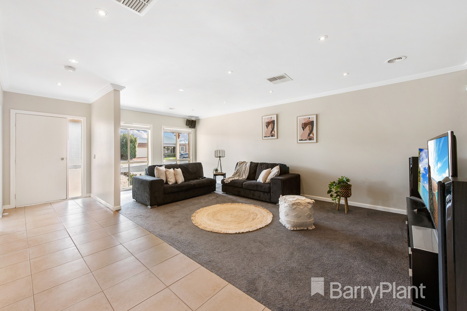 11 Boga Place, Manor Lakes, VIC 3024 - Thumbnail 2 - 01/07/2020
