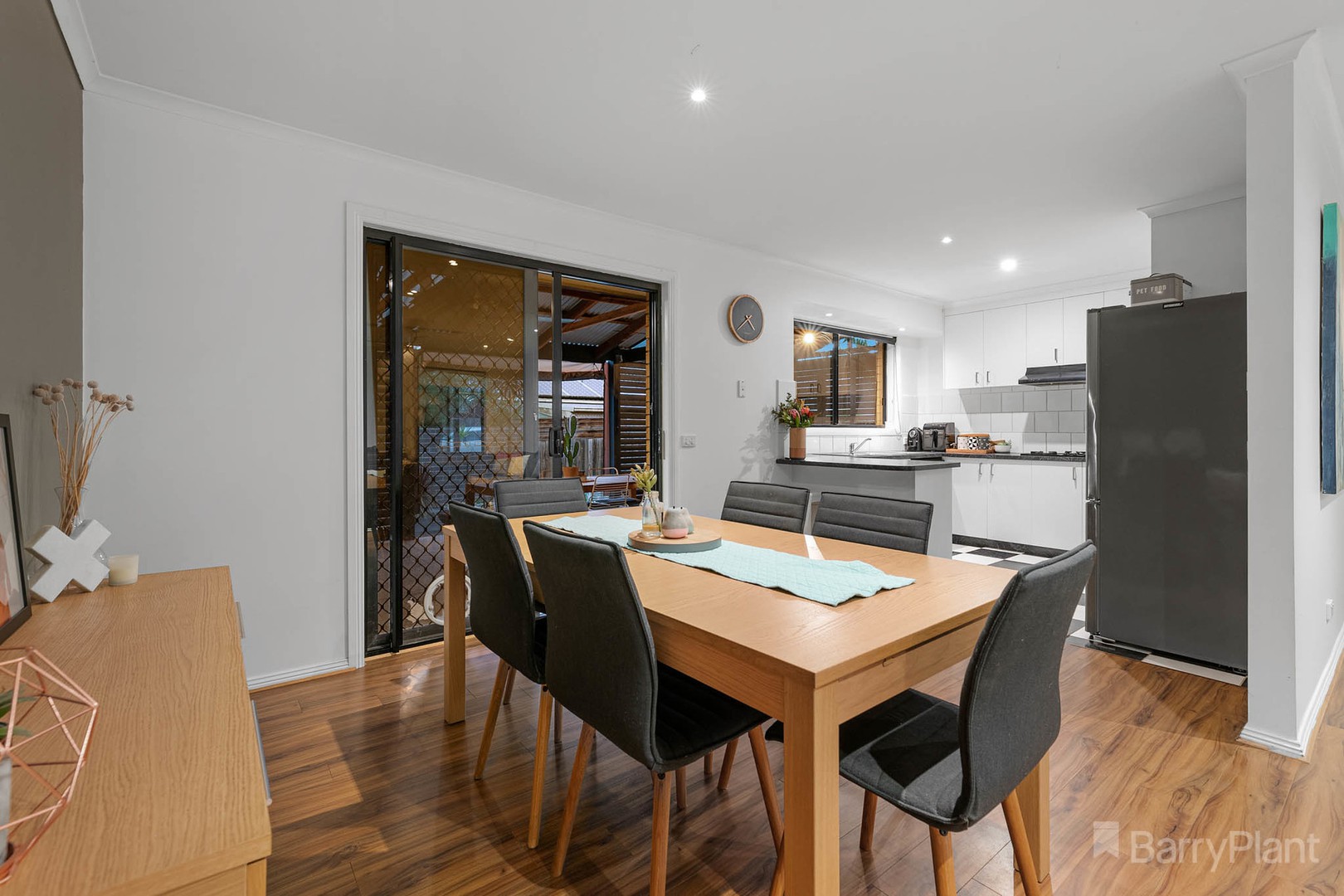 43 Leigh DrivePakenham, VIC 3810, Pakenham - Thumbnail 3