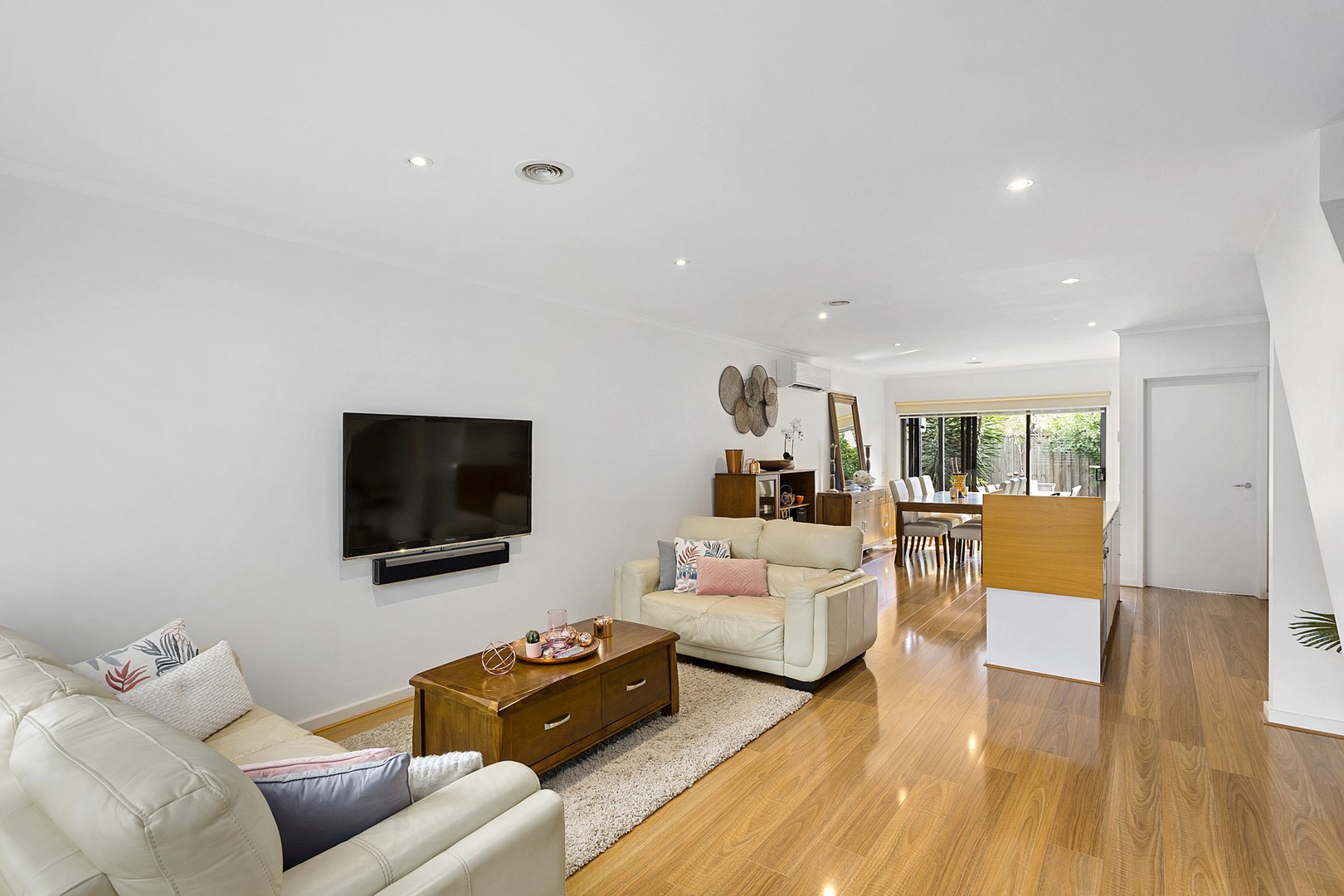 7 Colliery Street, Moranbah, QLD, 4744, Moranbah - Thumbnail 2