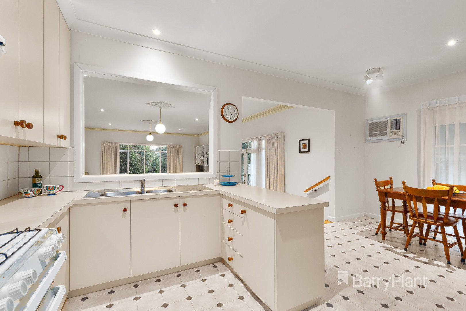 25 Morley Crescent, Box Hill North, VIC 3129, Box Hill North - Thumbnail 4