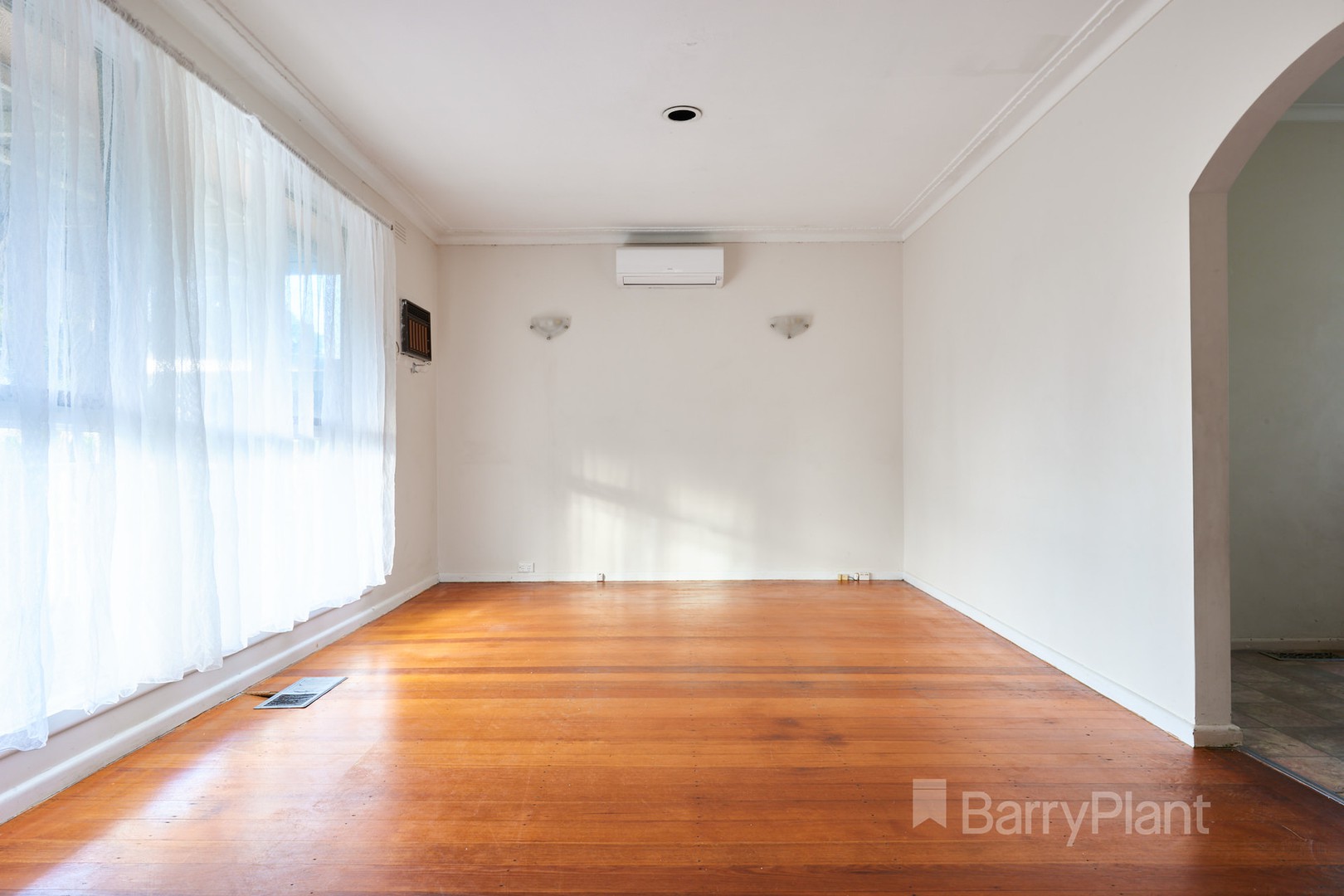 48 Heyington CrescentNoble Park North, VIC 3174, Noble Park North - Thumbnail 3