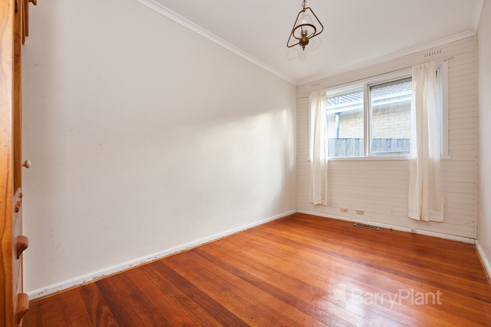 48 Heyington CrescentNoble Park North, VIC 3174, Noble Park North - Thumbnail 4
