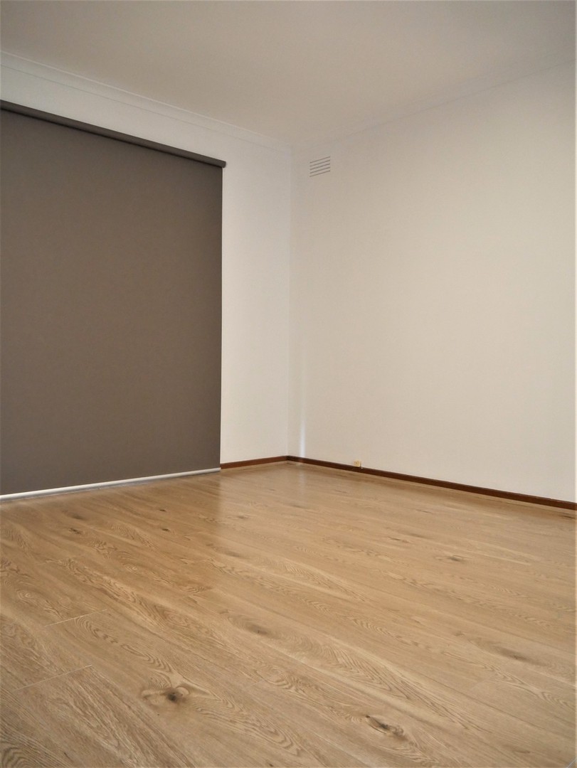 9 McKinnon Court, Melton West, VIC 3337 - Thumbnail 2 - 02/07/2020