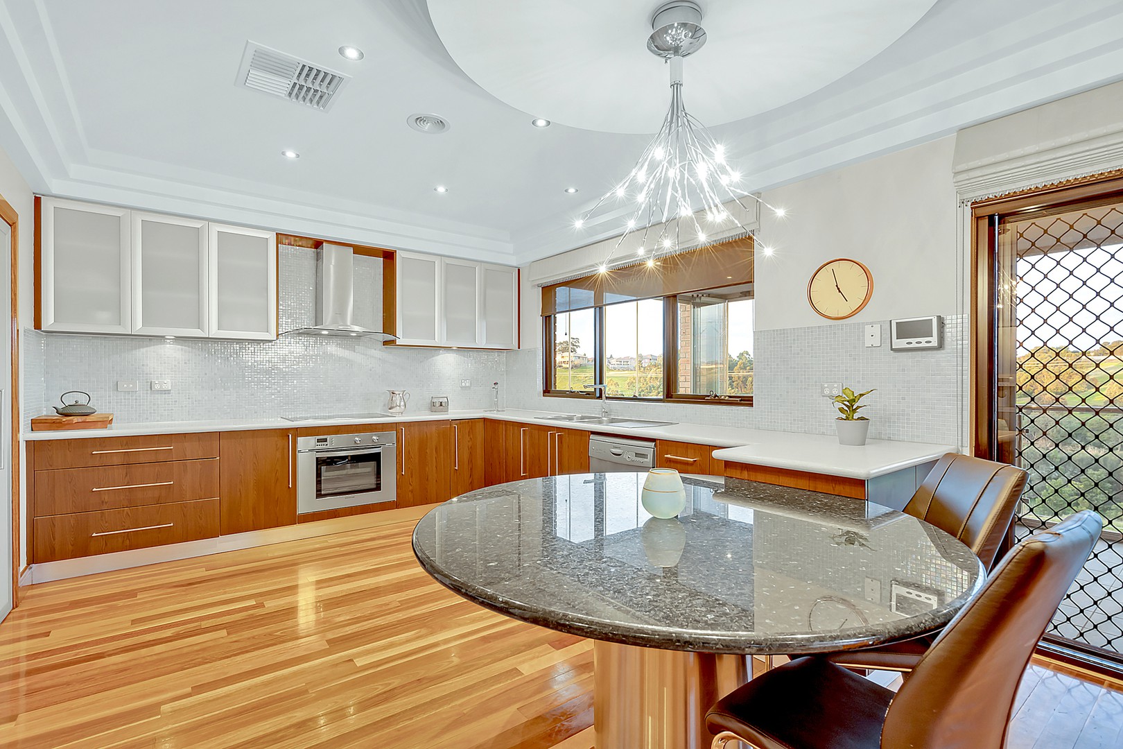 75 Dunfermline AvenueGreenvale, VIC 3059, Greenvale - Thumbnail 7