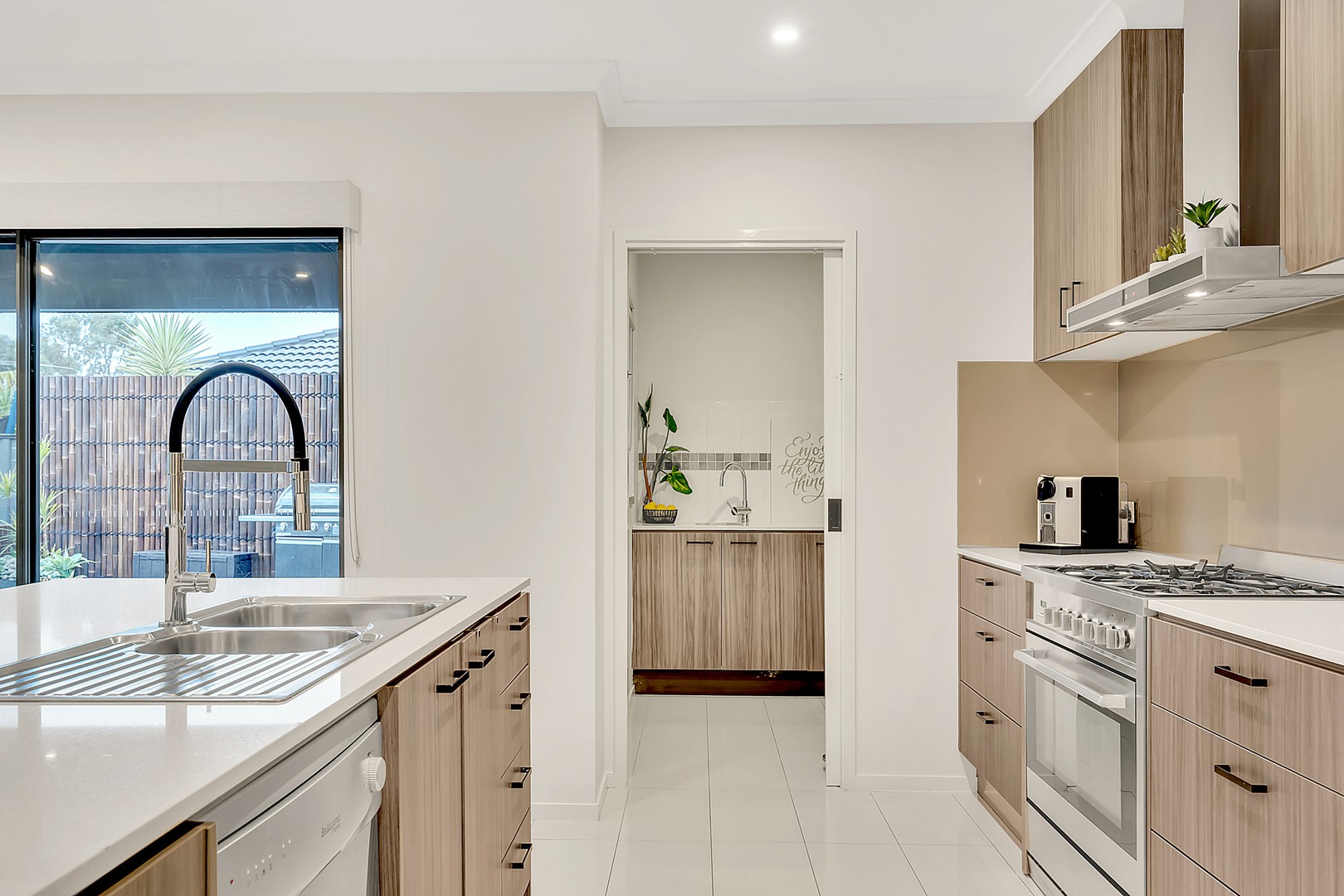 54 Bridgehaven DriveCraigieburn, VIC 3064, Craigieburn - Thumbnail 8