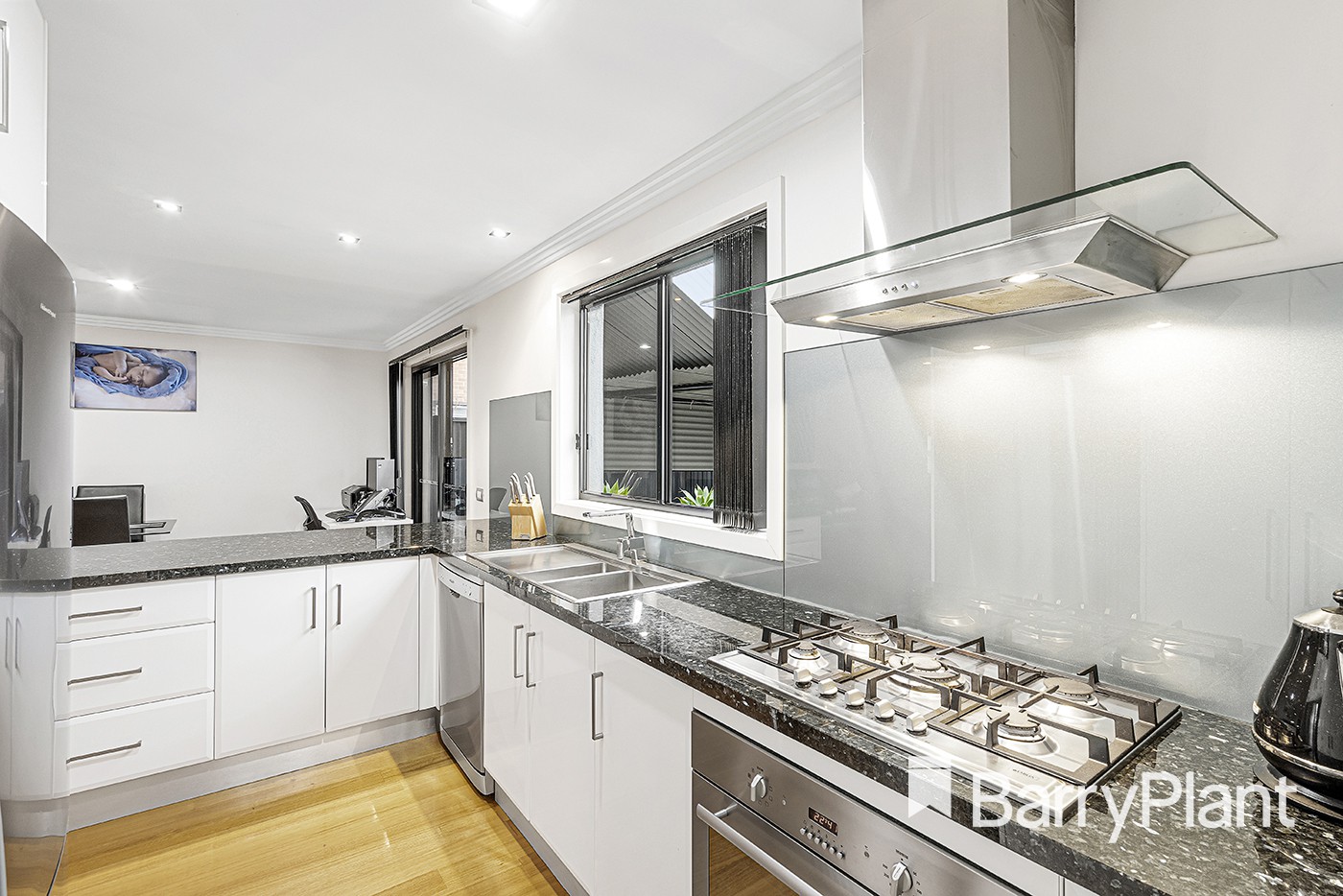 1/4 Nicholas StreetLilydale, VIC 3140, Lilydale - Thumbnail 4