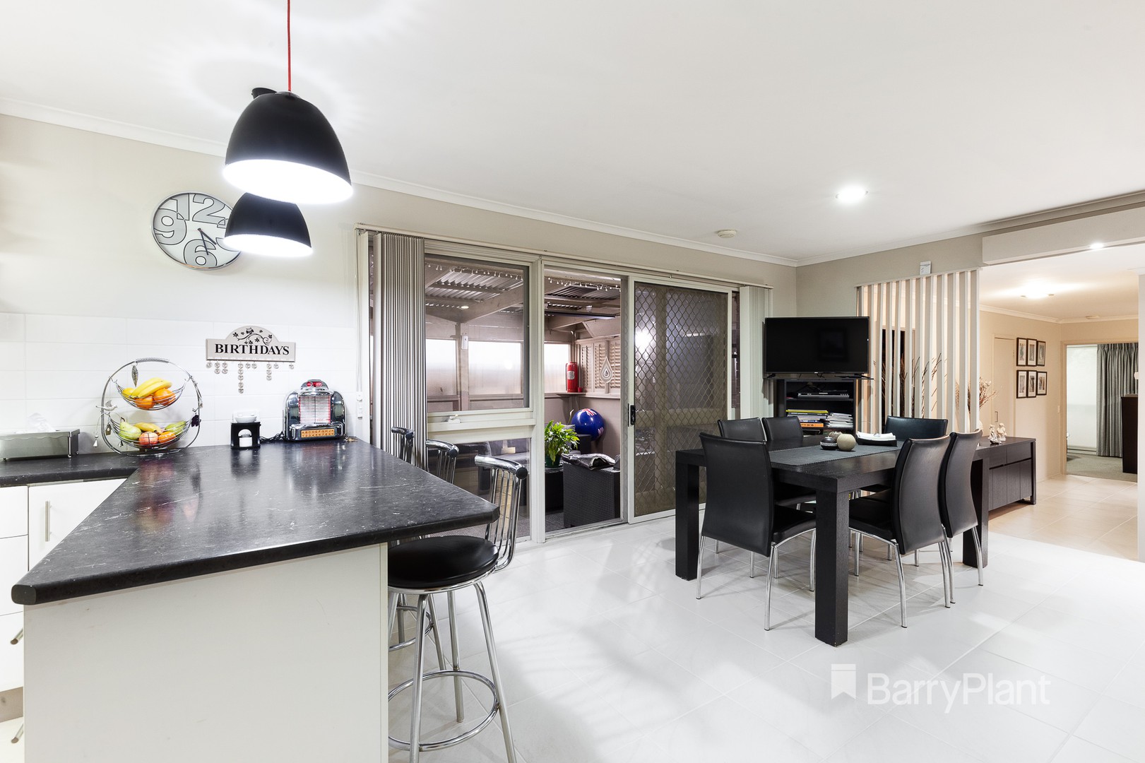 1 Carinya RoadGreensborough, VIC 3088, Greensborough - Thumbnail 7