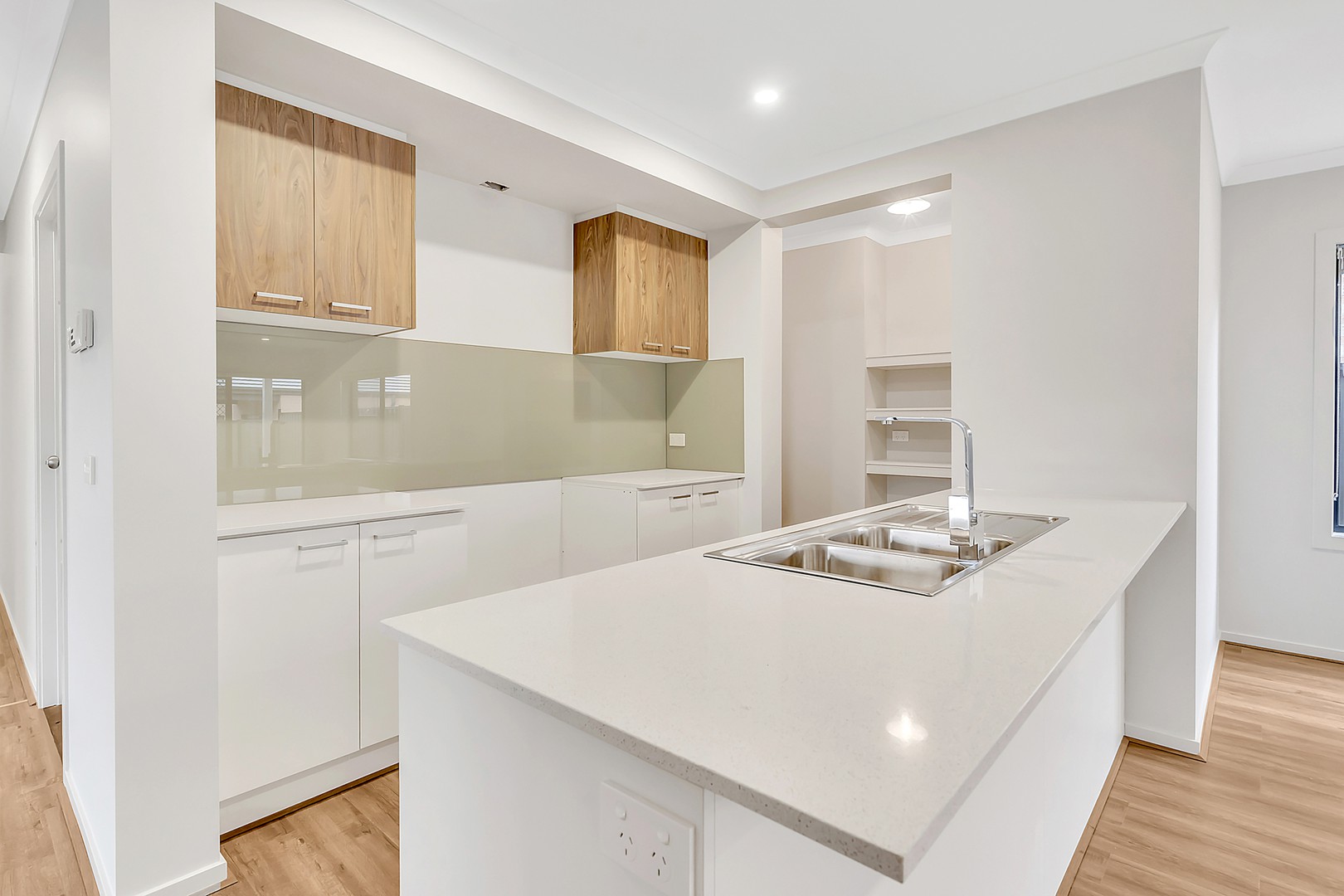 20 Millennium Road, Craigieburn, VIC 3064 - Thumbnail 2 - 08/07/2020