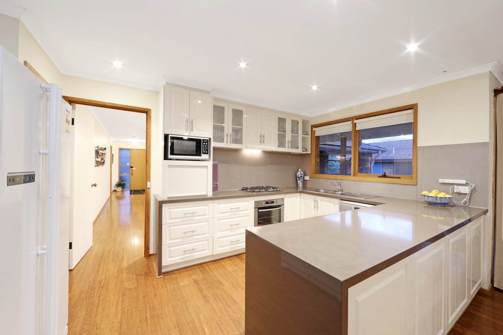 36 Superior AvenueRowville, VIC 3178, Rowville - Thumbnail 2