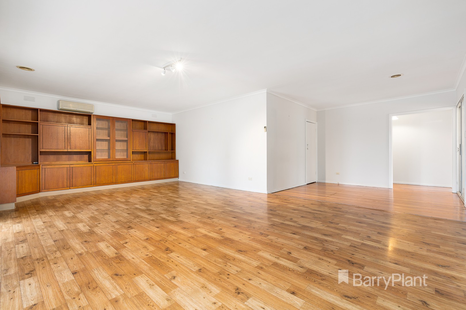 15 Rathmullen Quadrant, Doncaster, VIC 3108, Doncaster - Thumbnail 5