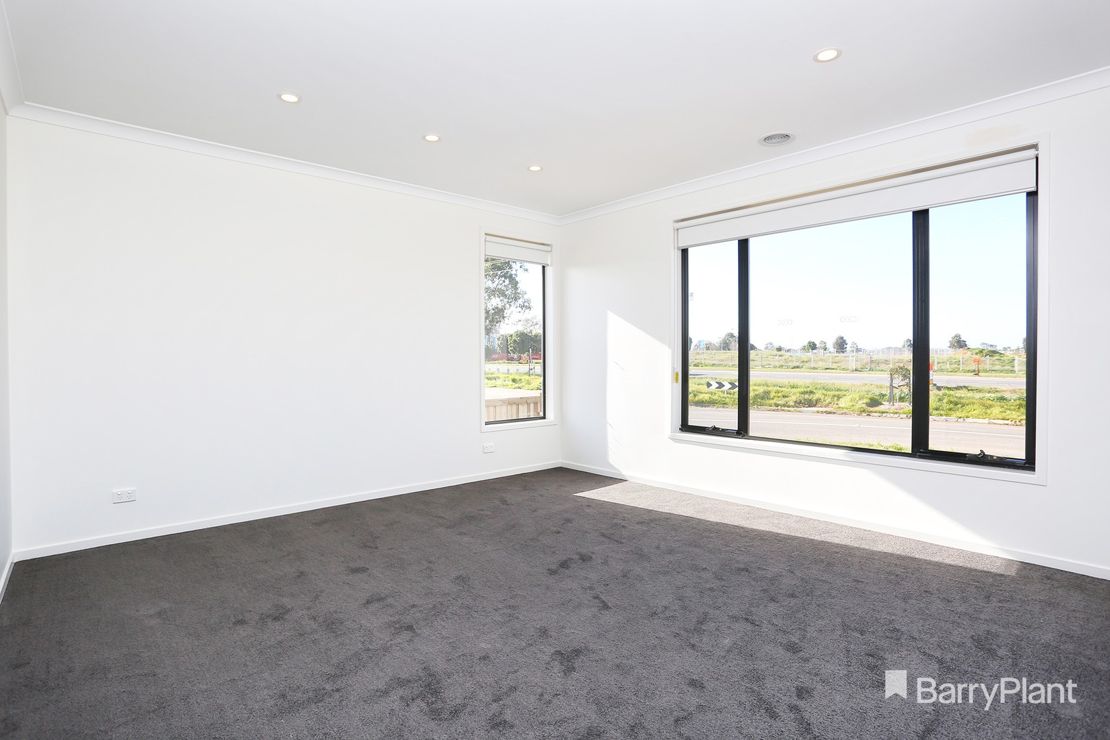 39 Salinga  Drive, Werribee, VIC 3030 - Thumbnail 1 - 16/07/2020