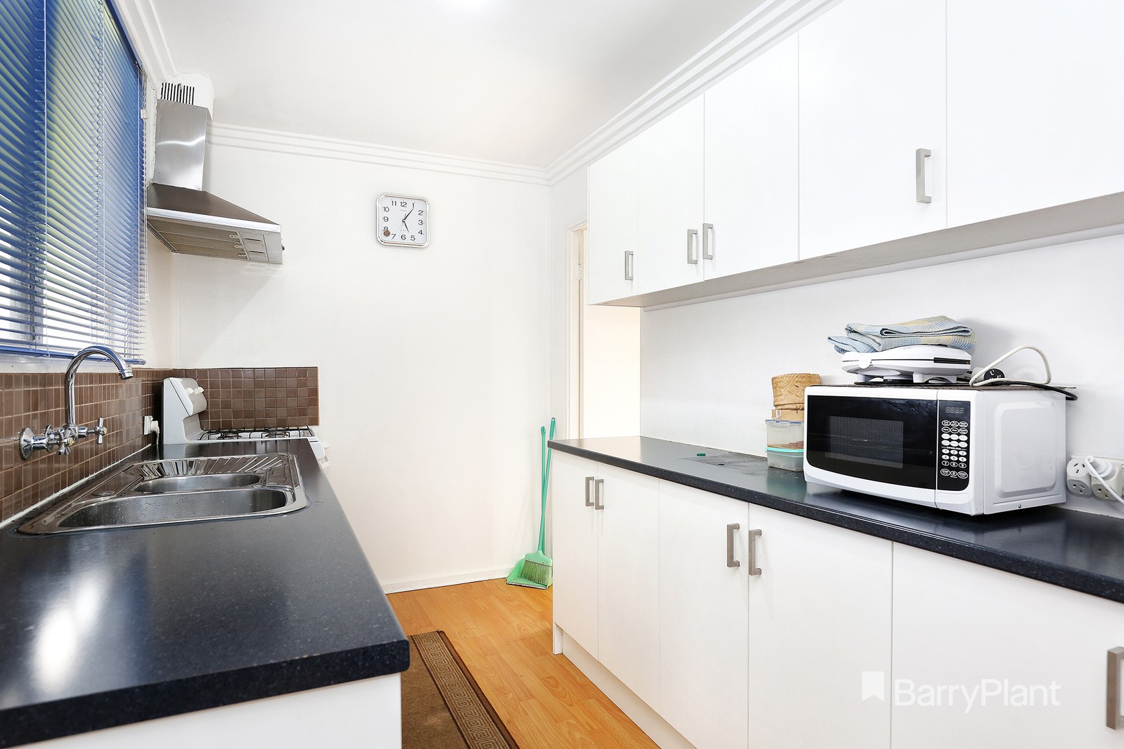 11 Sandford CourtMeadow Heights, VIC 3048, Meadow Heights - Thumbnail 3