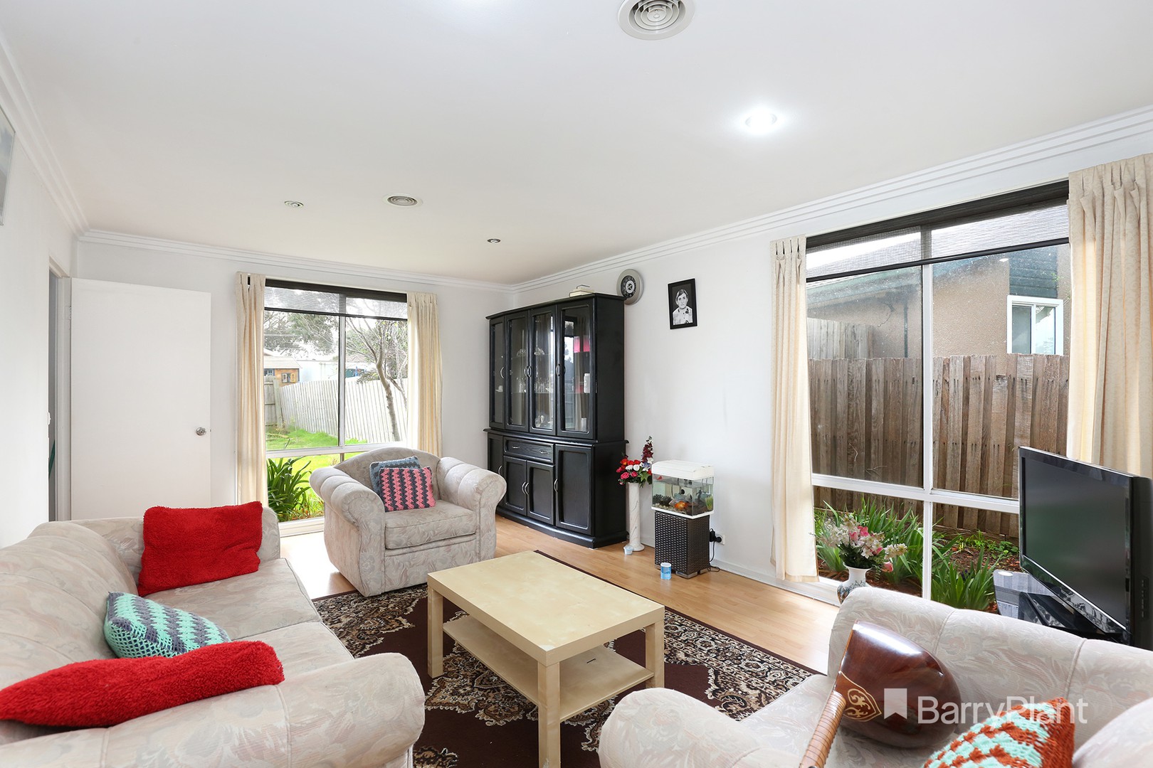 11 Sandford CourtMeadow Heights, VIC 3048, Meadow Heights - Thumbnail 4
