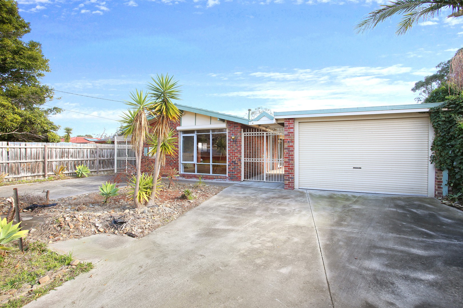 25 Holroyd Street, Seaford, VIC 3198 - Thumbnail 1 - 16/07/2020