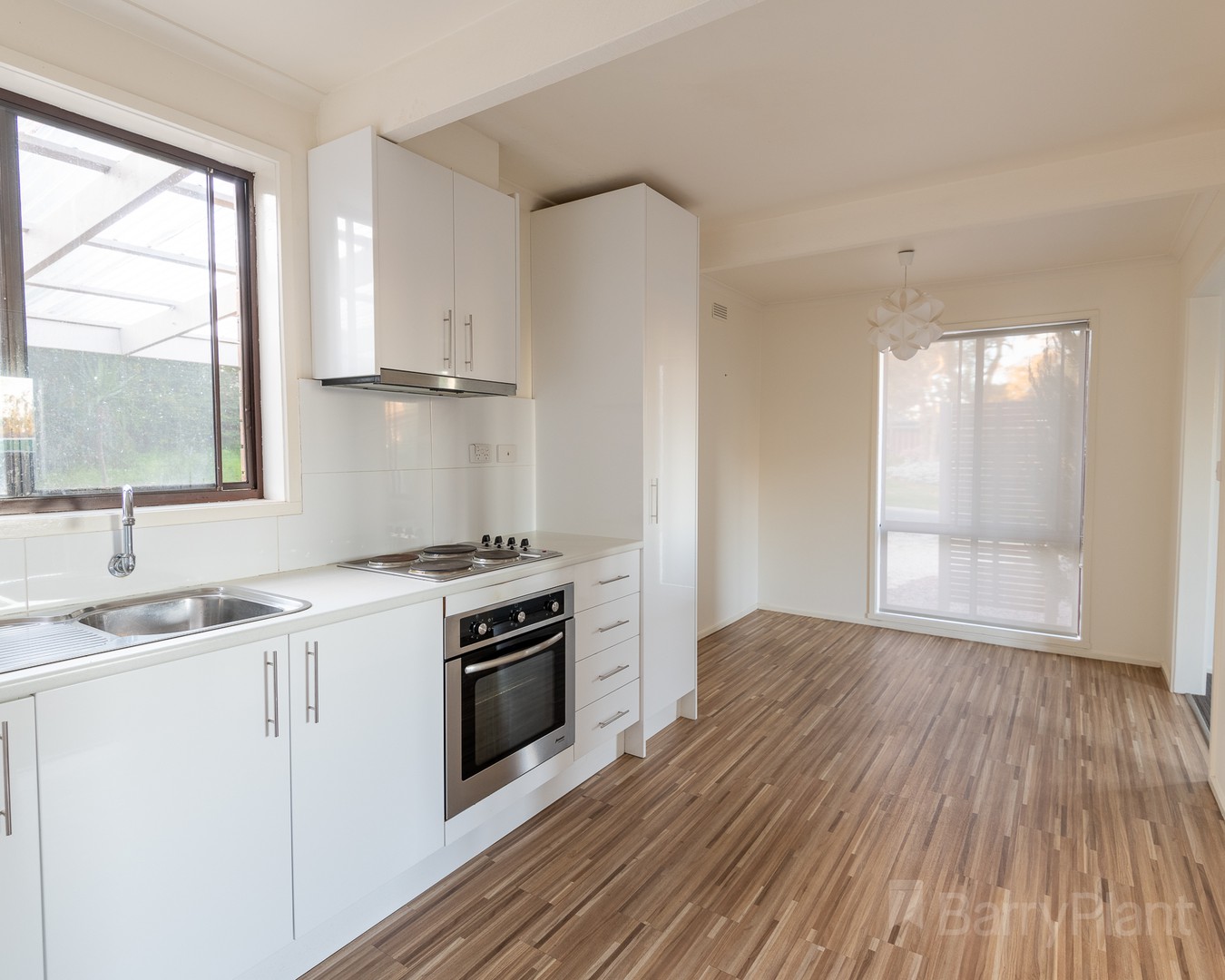 33 Browning Street, Kangaroo Flat, VIC 3555 - Thumbnail 1 - 20/07/2020