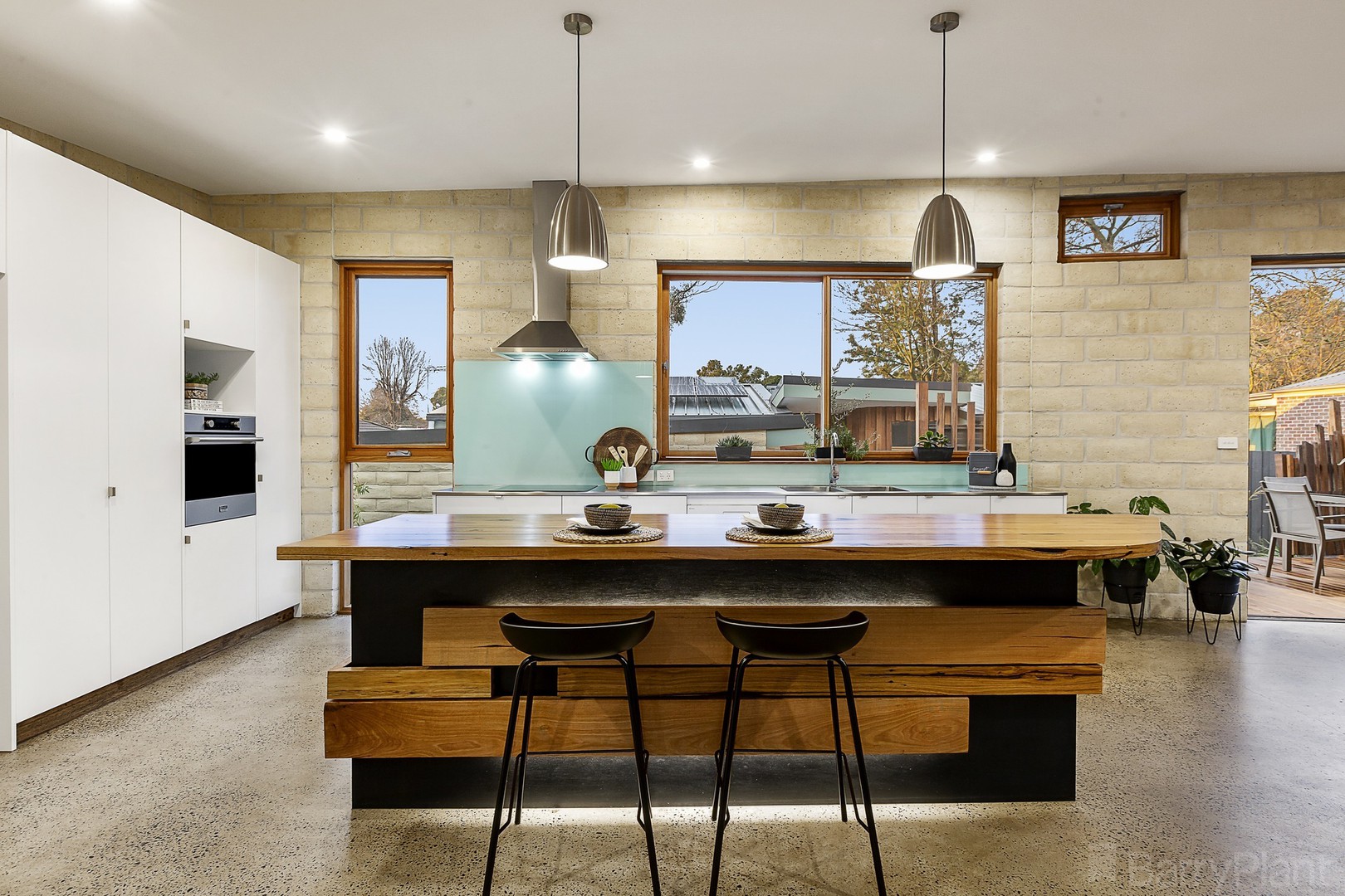 23 Alexandra Road, Ringwood East, VIC 3135 - Thumbnail 2 - 23/07/2020