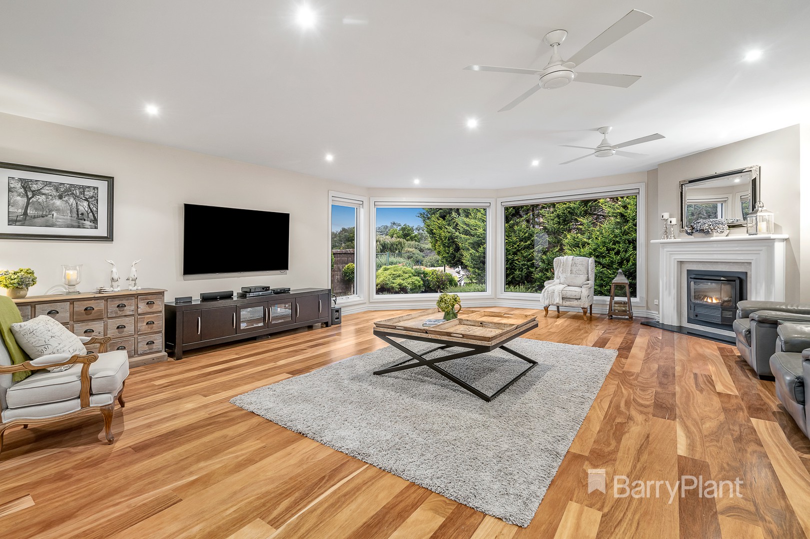 49 Higgins CloseDingley Village, VIC 3172, Dingley Village - Thumbnail 2