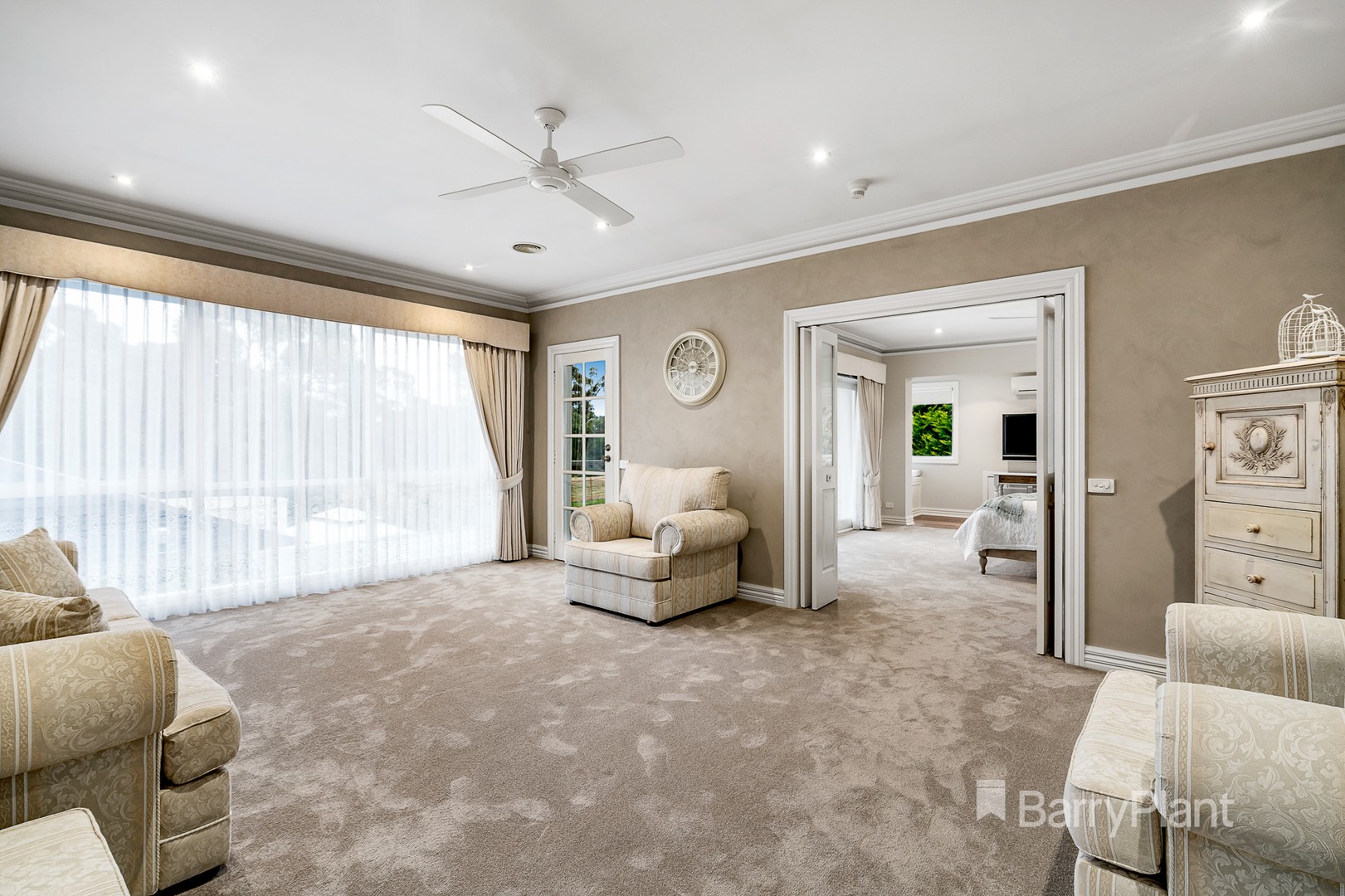 49 Higgins CloseDingley Village, VIC 3172, Dingley Village - Thumbnail 3