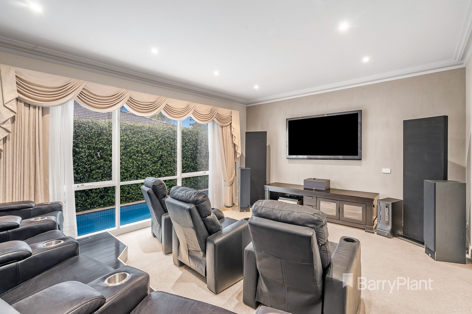 49 Higgins CloseDingley Village, VIC 3172, Dingley Village - Thumbnail 5