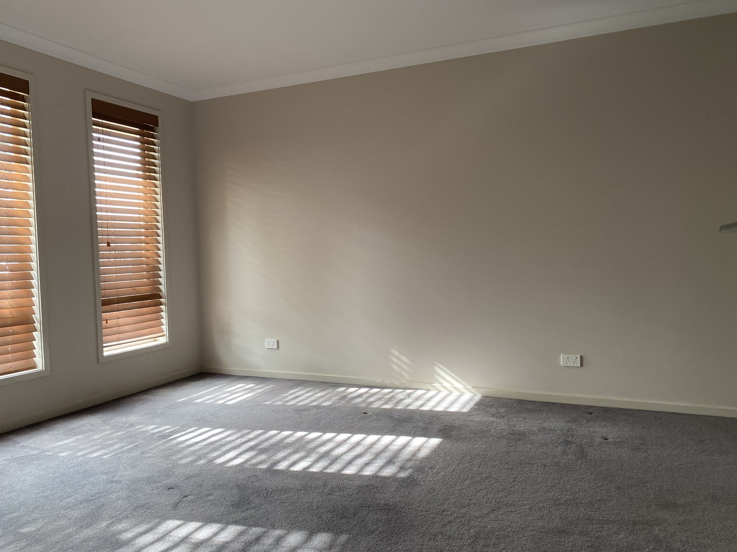 6 Beagle Street, Tarneit, VIC 3029 - Thumbnail 1 - 28/07/2020