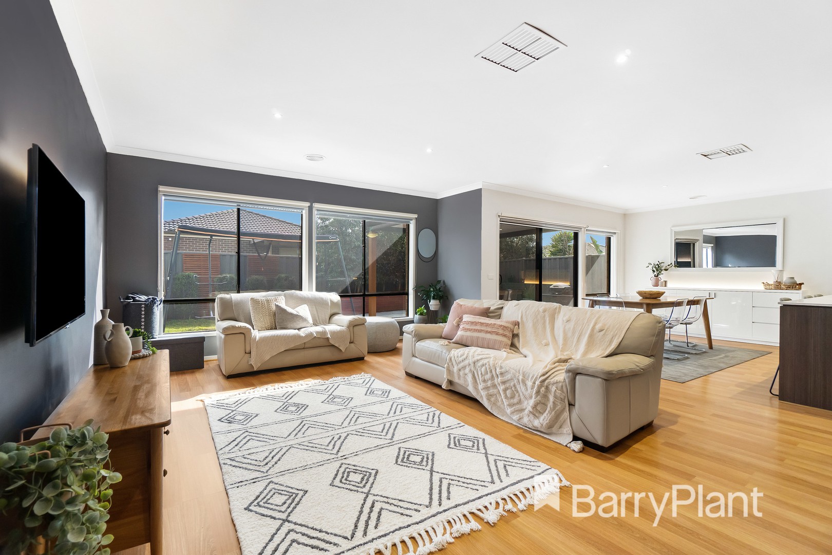 11 Yarraman RoadManor Lakes, VIC 3024, Manor Lakes - Thumbnail 4