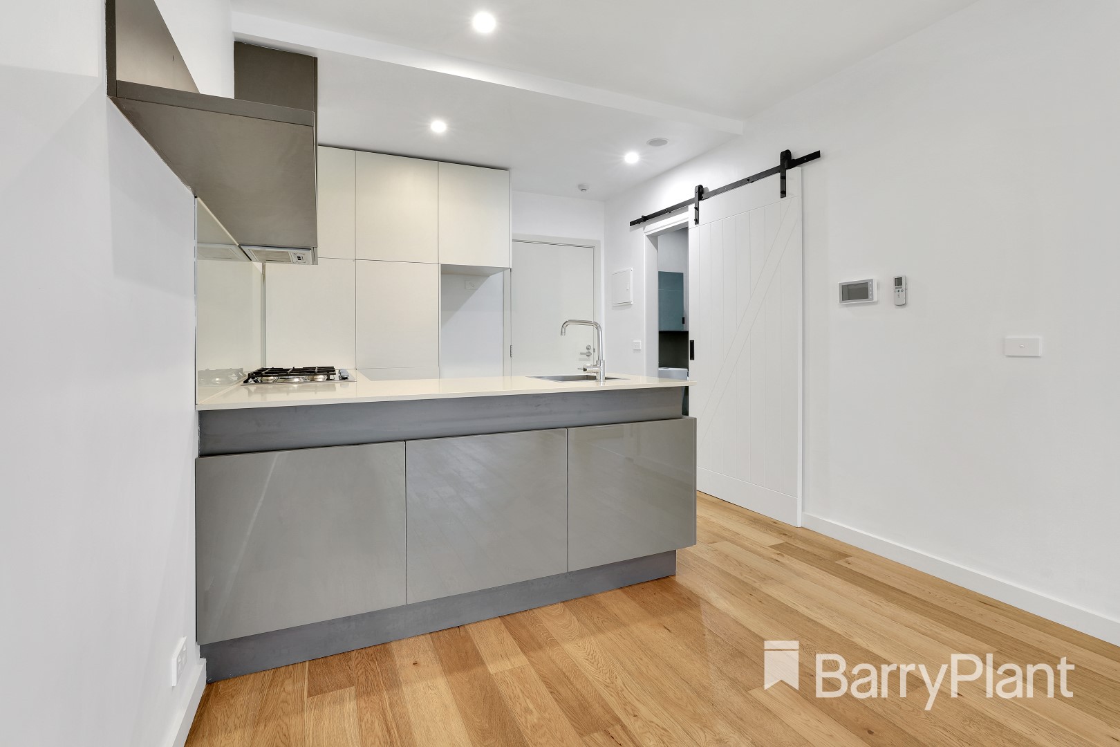 128/218 Bay Road, Sandringham, VIC 3191 - Thumbnail 2 - 28/07/2020