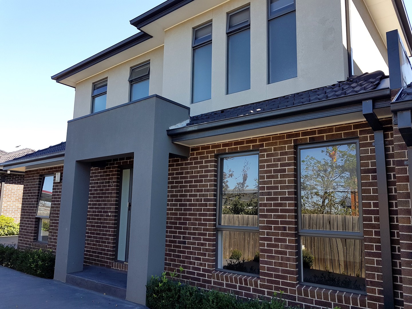 2/27 Walters Avenue, Airport West, VIC 3042