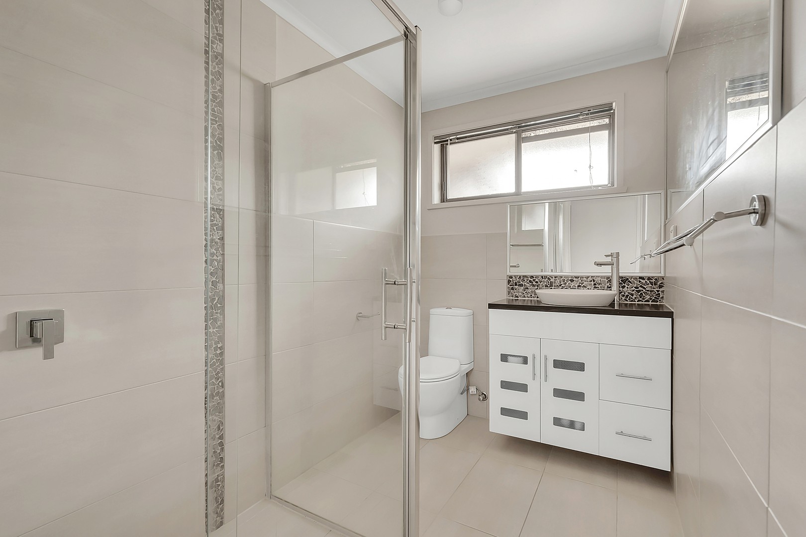 29 Langdon CrescentCraigieburn, VIC 3064, Craigieburn - Thumbnail 8