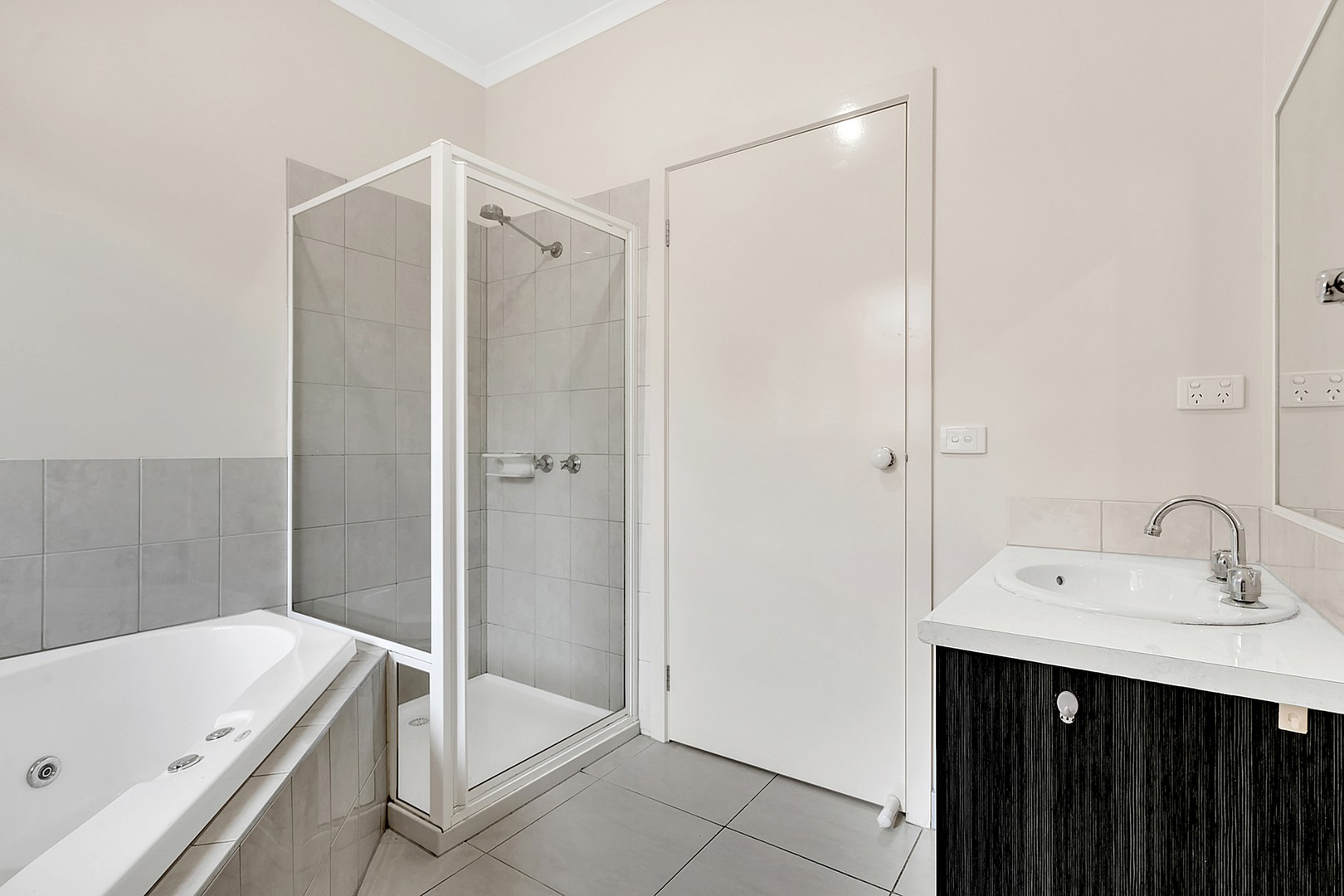8 Healesville LoopCraigieburn, VIC 3064, Craigieburn - Thumbnail 4