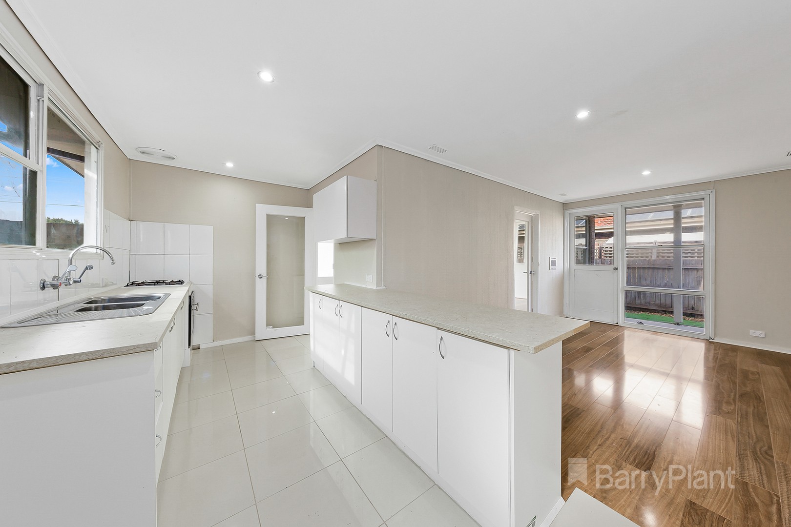 3 Oakwood RoadAlbanvale, VIC 3021, Albanvale - Thumbnail 3