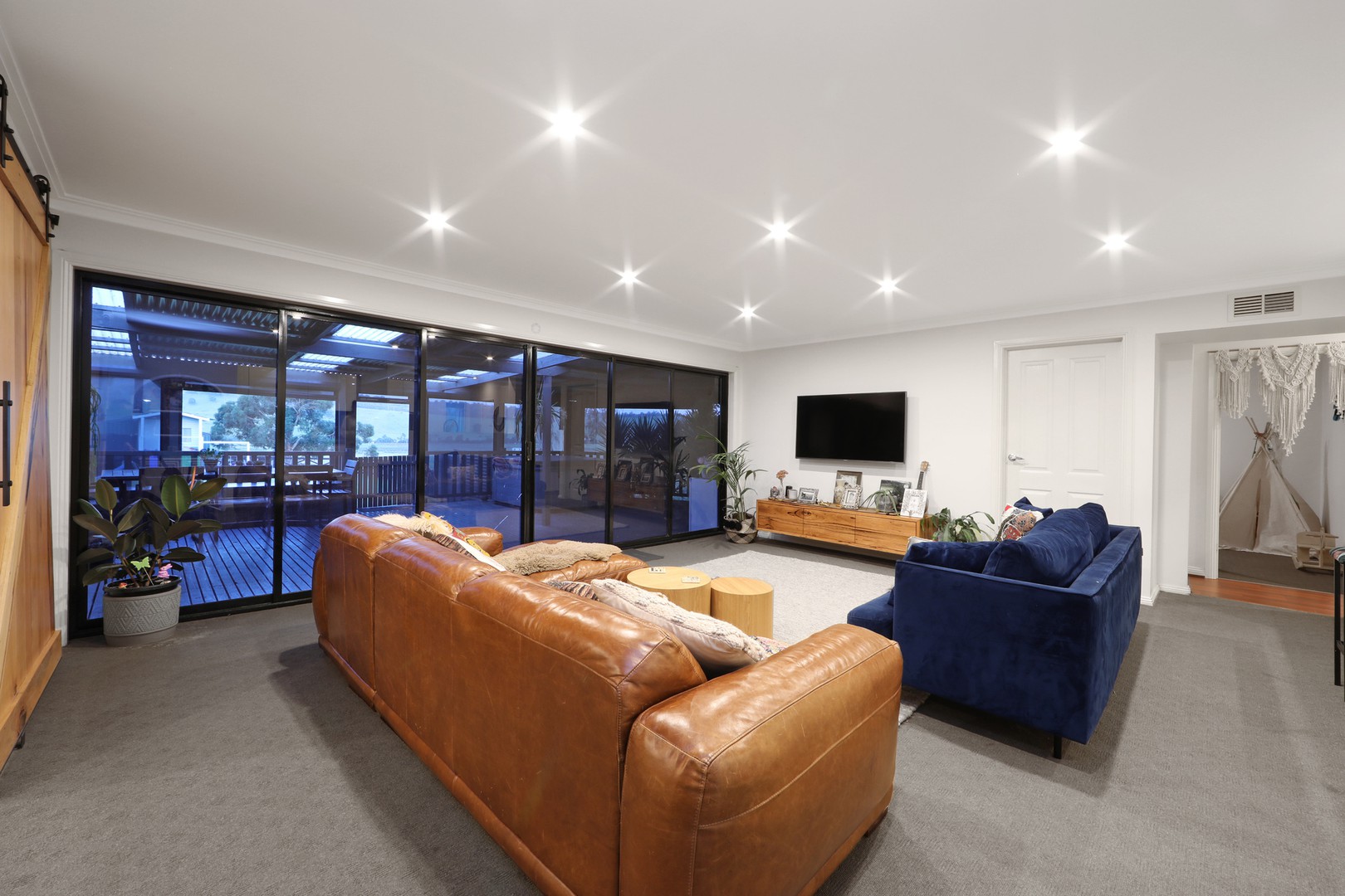 403 Lysterfield RoadLysterfield, VIC 3156, Lysterfield - Thumbnail 4