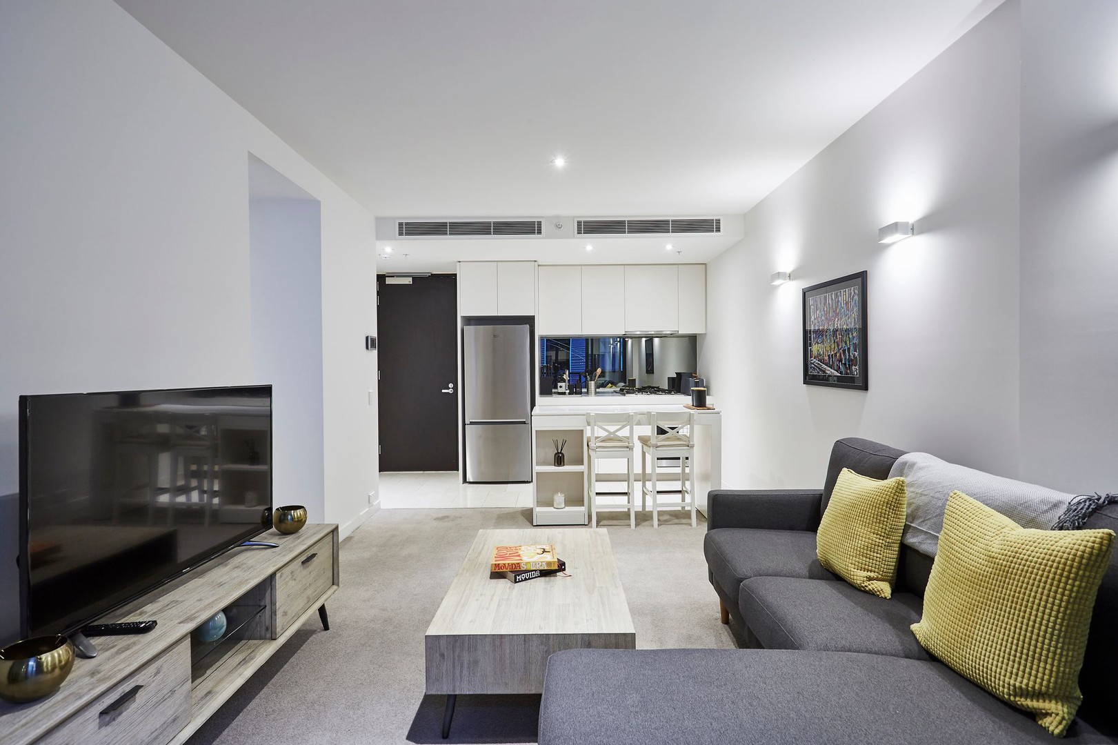 907/108 Flinders Street, Melbourne, VIC 3000 - Thumbnail 2 - 30/07/2020