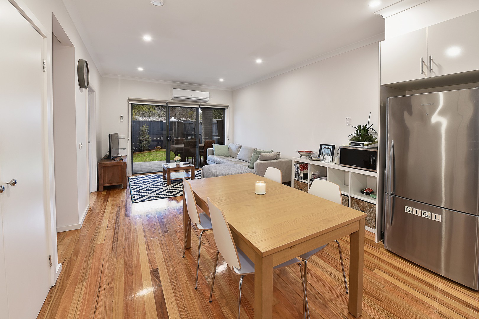 2/6 Jelf Court, Fawkner, VIC 3060 - Thumbnail 2 - 30/07/2020